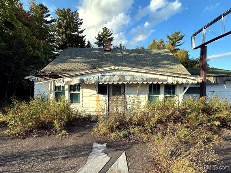 Three Lakes Trading Post - Real Estate Photo (newer photo)